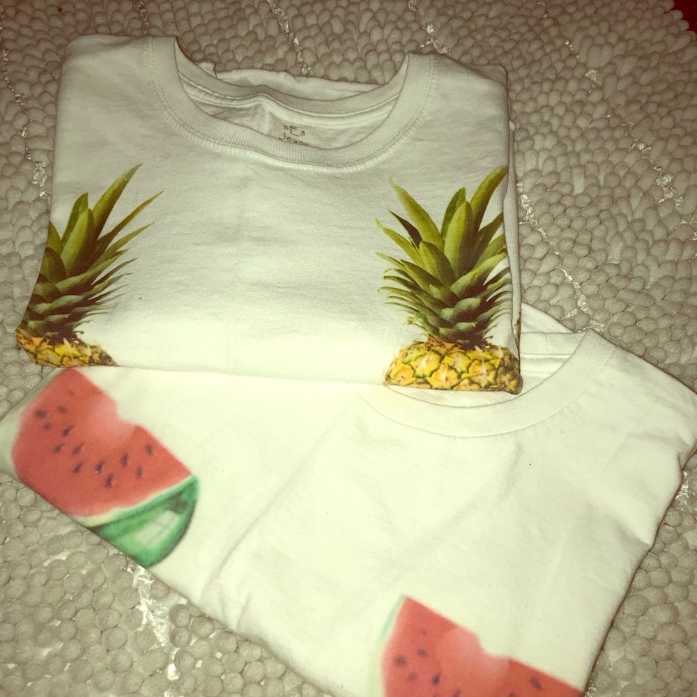 2 SUPER CUTE crop tops!